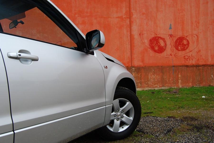  Suzuki Grand Vitara XSport 2008 года  (фото 7 из 27)